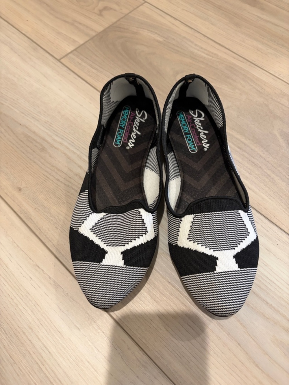 Skechers Black and White Geometric Slip-On Flats